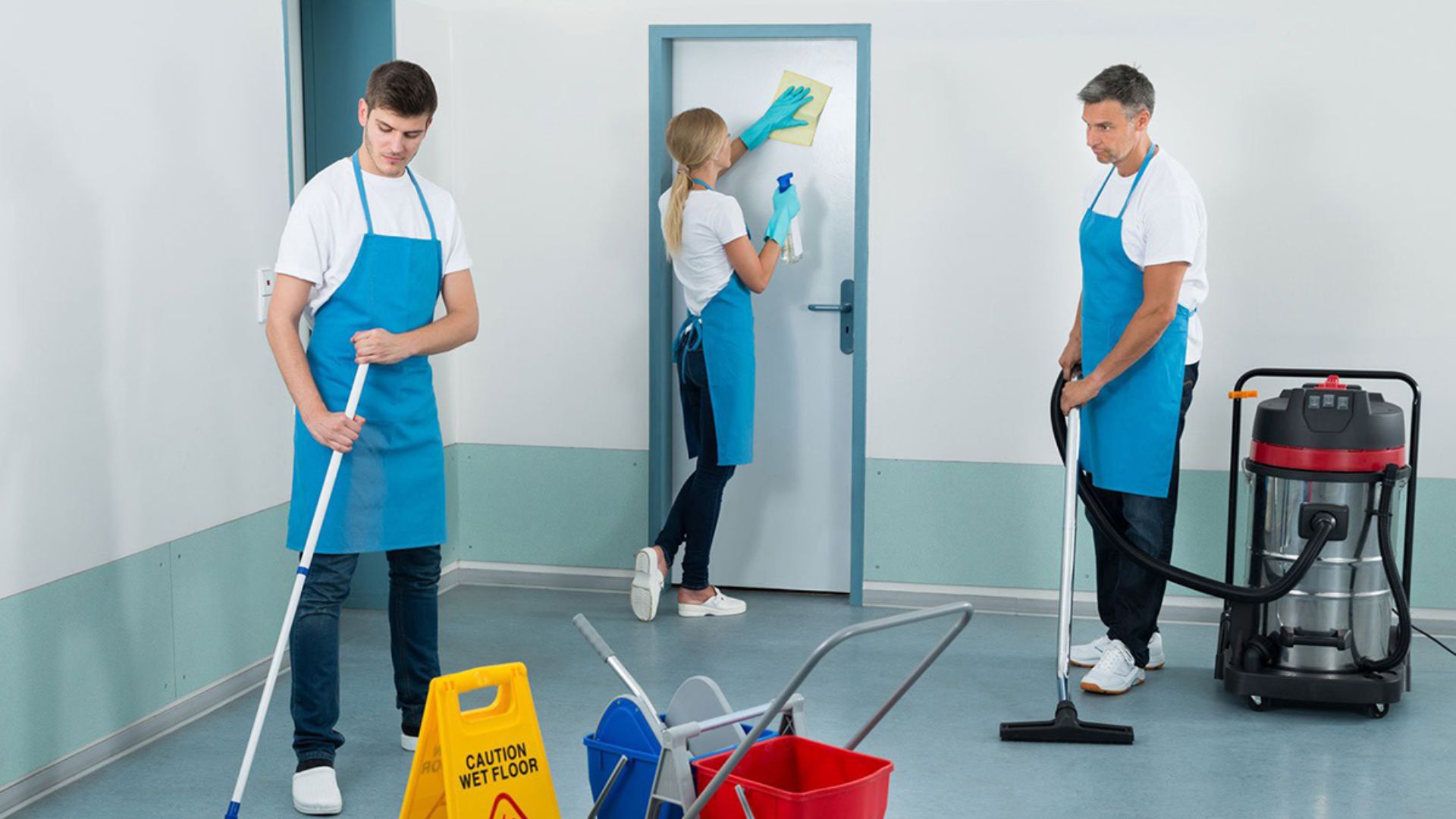 What Are the Benefits of Professional Cleaning Services 