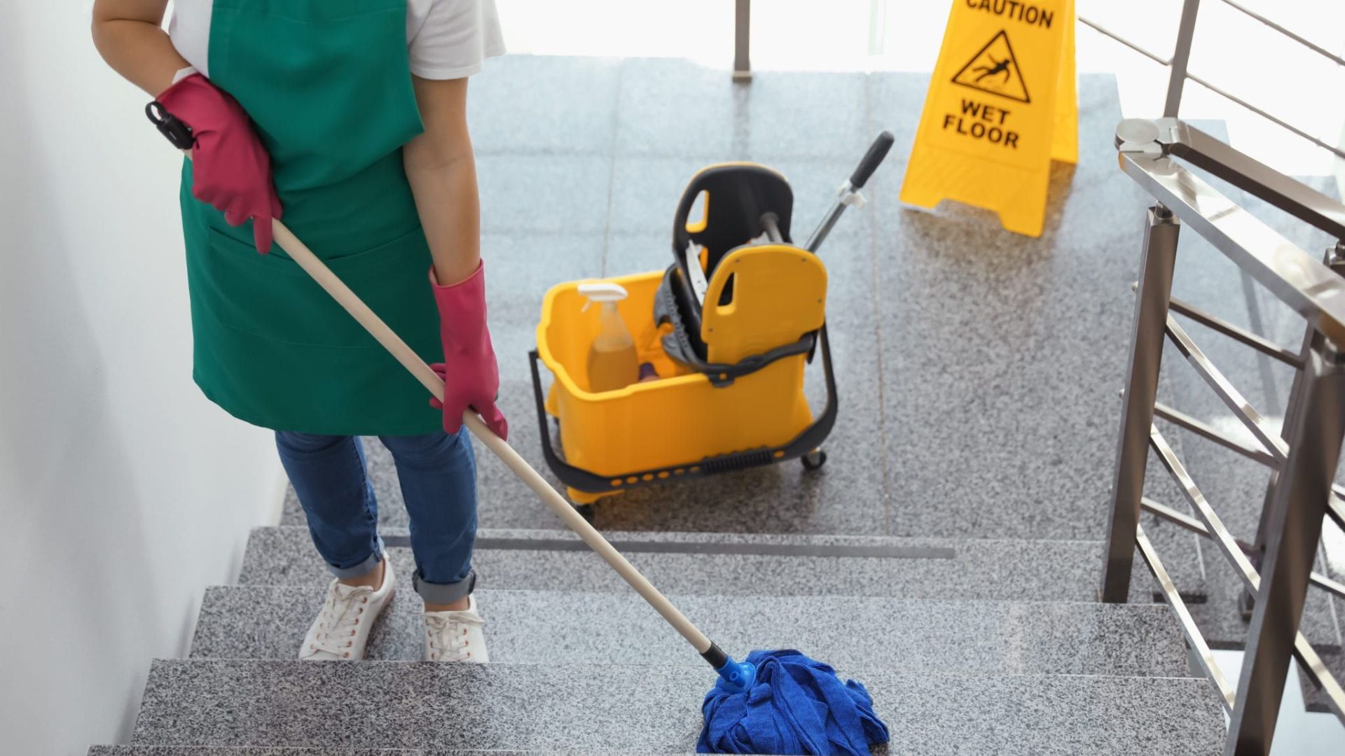 What Are the Benefits of Professional Cleaning Services